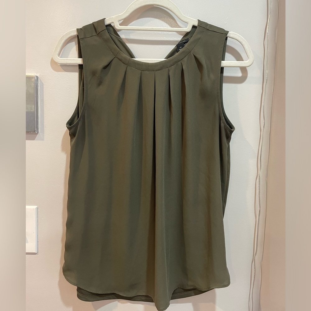 Ann Taylor Women’s Blouse Tank